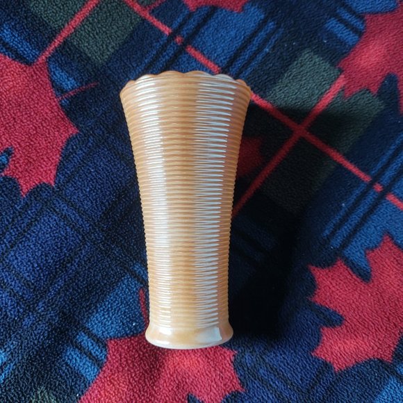 Vintage Fire King Peach Luster Vase - Picture 4 of 6